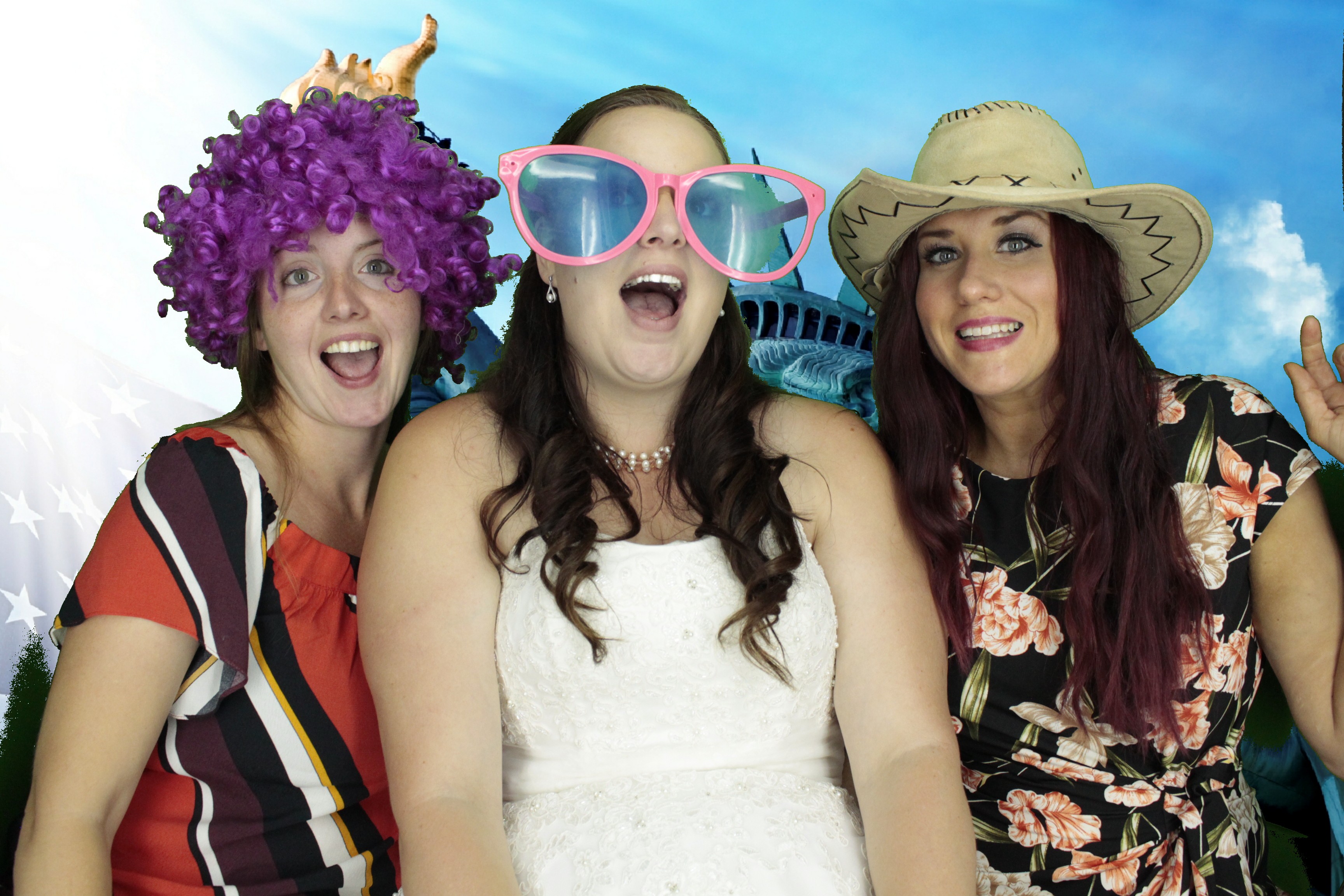 Jade & Arrons's Wedding | View more photos from the event at gallery.myphotoboothexperience.co.uk/u/MyPhotoBoothExperienceLtd/Jade-Arronss-Wedding